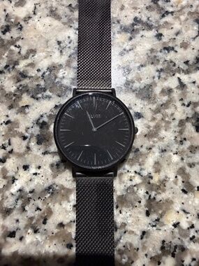 Black cluse watch 40mm